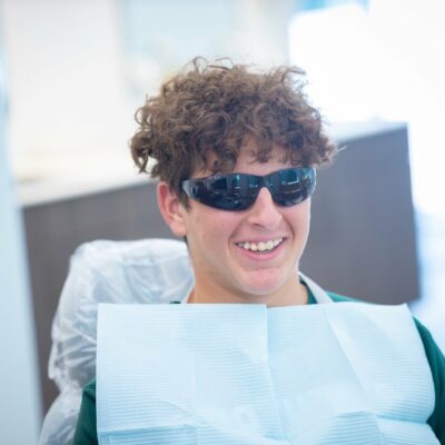 Patient-Candids-Kanning-Orthodontics-2020-Kansas-City-Missouri-Orthodontist-17-400x400 5 Health Benefits of Straight Teeth  - Braces and Invisalign in Liberty, Missouri - Kanning Orthodontics